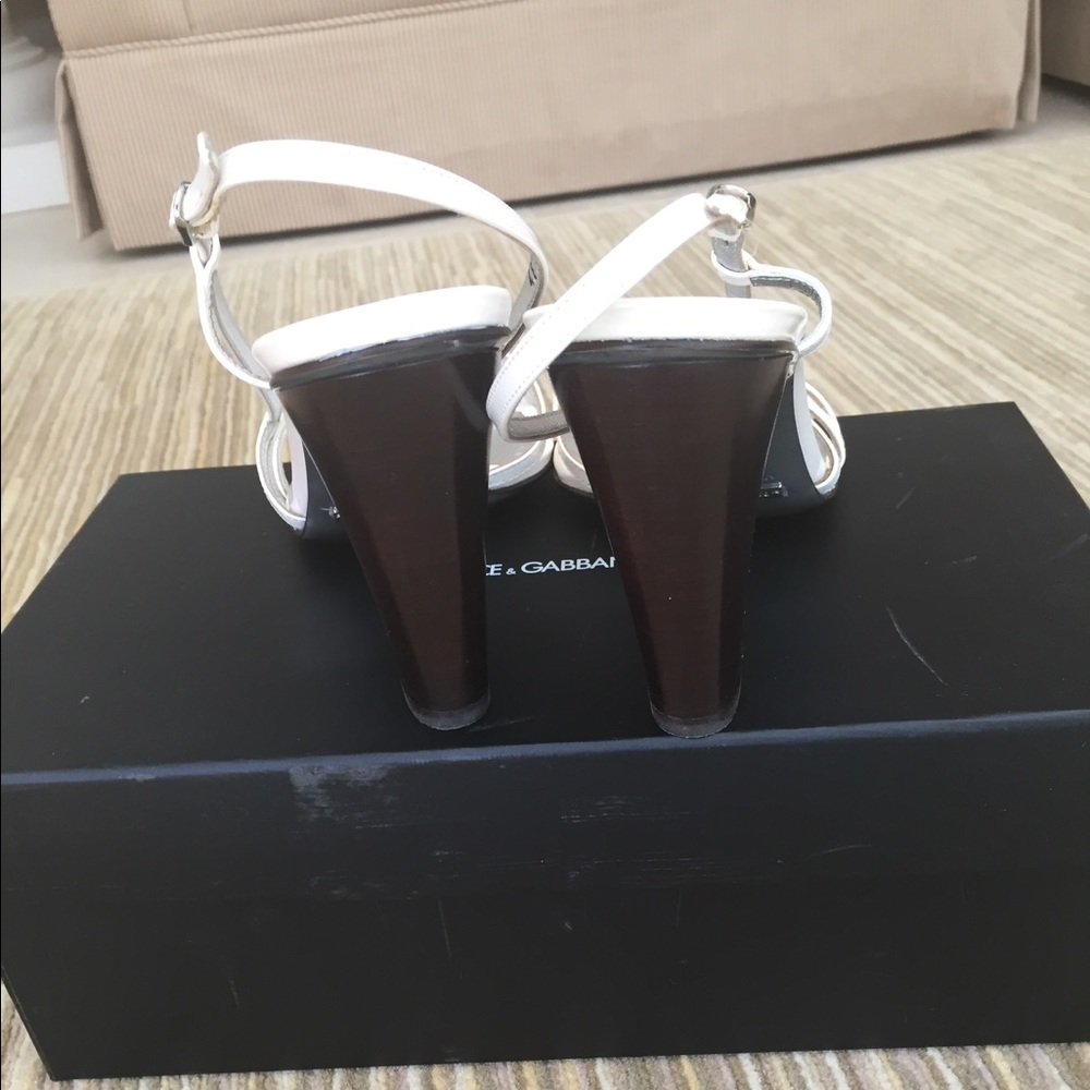FINAL SALE 🏷️ Dolce & Gabbana Patent Leather Strappy Heels Sz. 9 - Picture 5 of 7